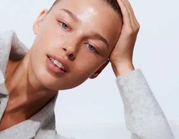 Vision de la marque AYLI SKIN : approche minimaliste et performante du skincare.